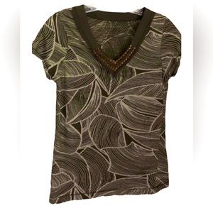 Calvin Klein Jeans Embellished V-Neck Top T-Shirt Green White Leaf Print Sz P/S